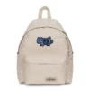 EASTPAK DAY PAK'R MONOTONE BEIGE Pet Heart Embroidered Backpack 4 EASTPAK DAY PAK'R MONOTONE BEIGE Pet Heart Embroidered Backpack -Eastpak Embroidered Backpacks JS0A85MADPCOS1 HEART 20260426 003 hero