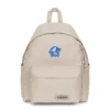 EASTPAK DAY PAK'R MONOTONE BEIGE Web Revival Embroidered Backpack 5 EASTPAK DAY PAK'R MONOTONE BEIGE Web Revival Embroidered Backpack -Eastpak Embroidered Backpacks JS0A85MADPCOS1 WORLD 20260426 003 hero