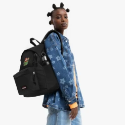 EASTPAK DAY PAK'R BLACK Mario Mischief Mood Embroidered Backpack 3 EASTPAK DAY PAK'R BLACK Mario Mischief Mood Embroidered Backpack -Eastpak Embroidered Backpacks JS0A85MADPCOS2 EMBRO 20260426 080 detail 1