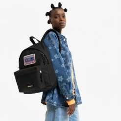 EASTPAK DAY PAK'R BLACK Synthwave Pulse Embroidered Backpack -Eastpak Embroidered Backpacks JS0A85MADPCOS2 SYNTH 20260426 002 detail 1